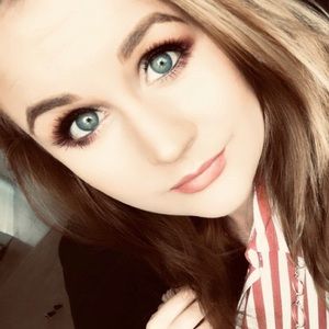 Meet your Posher, Monika